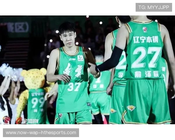 CBA赛场上的中国新星闪耀,cba篮球新星 CBA赛场上的中国新星闪耀,cba篮球新星