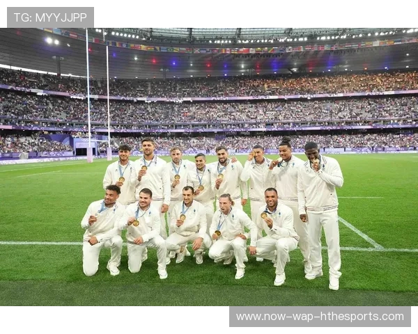 法国七人制橄榄球比赛精彩对抗引发关注，法国橄榄球大片