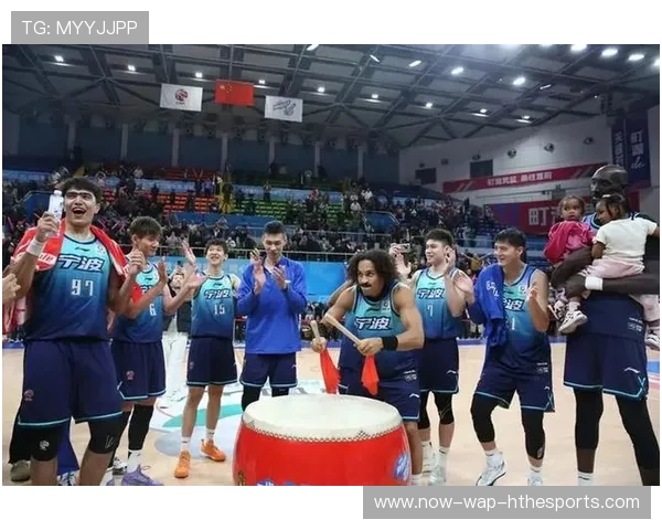 CBA赛季黑马球队（326 ）